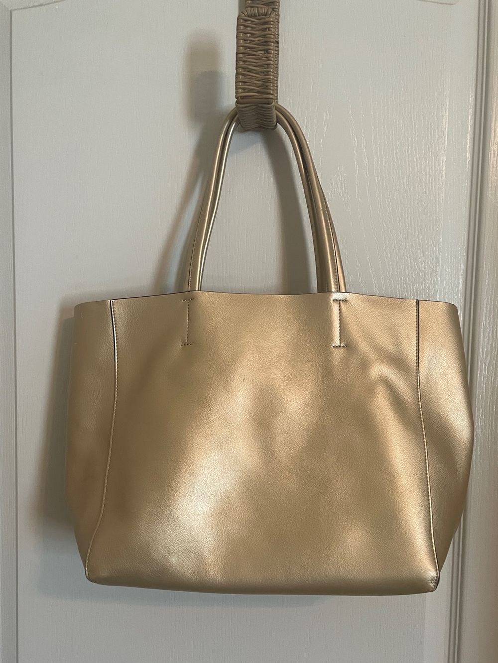 Gold Metallic Leather Tote Bag - Picture 2 of 11